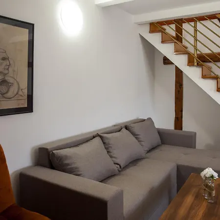 Oda ve Kahvaltı Prenociste Omega Luxury Čačak