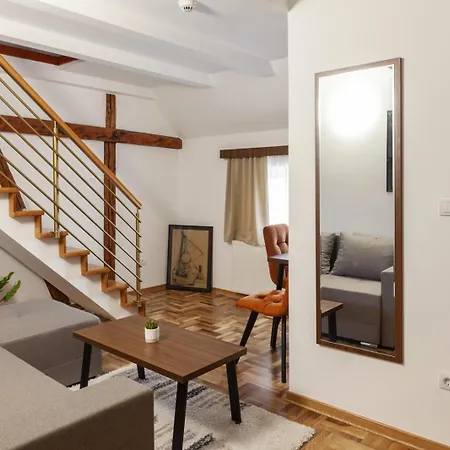 Prenociste Omega Luxury 3*