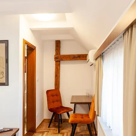 Prenociste Omega Luxury Čačak